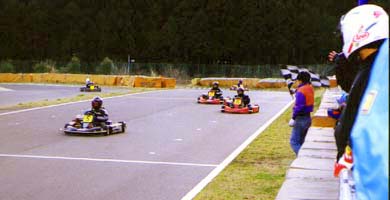 ウォームアップ走行終了