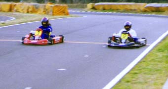 �ŏI�R�[�i�[�B�ۂ񂾂�����I��i���j��
Team ACTORS��������I��i�E�j�̑���