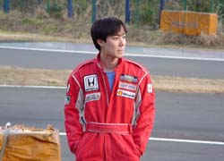 �R�[�X�T�C�h�ɂ������ޗ�ؑI��
���������L�U�i�O�O�G�G