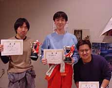 左から、上野選手、鈴木選手、古川選手